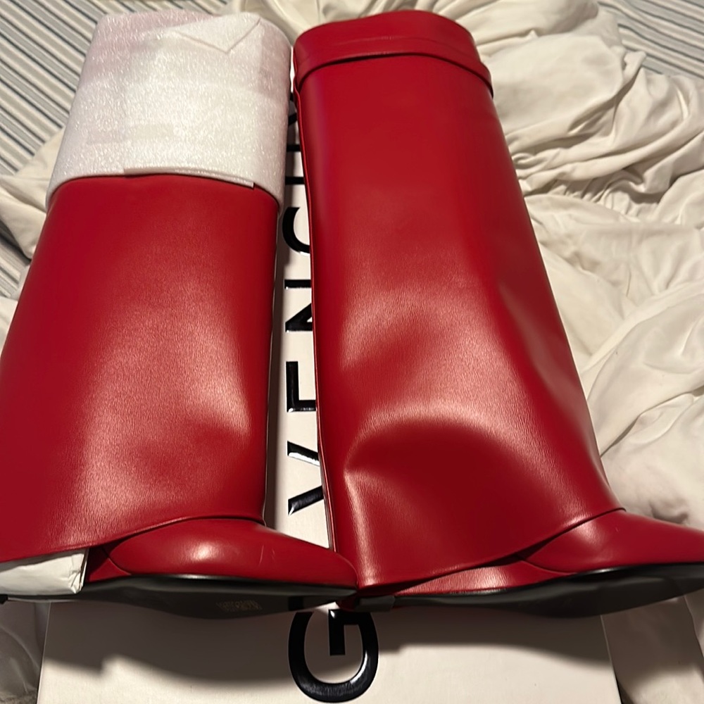 Givenchy shark lock boots